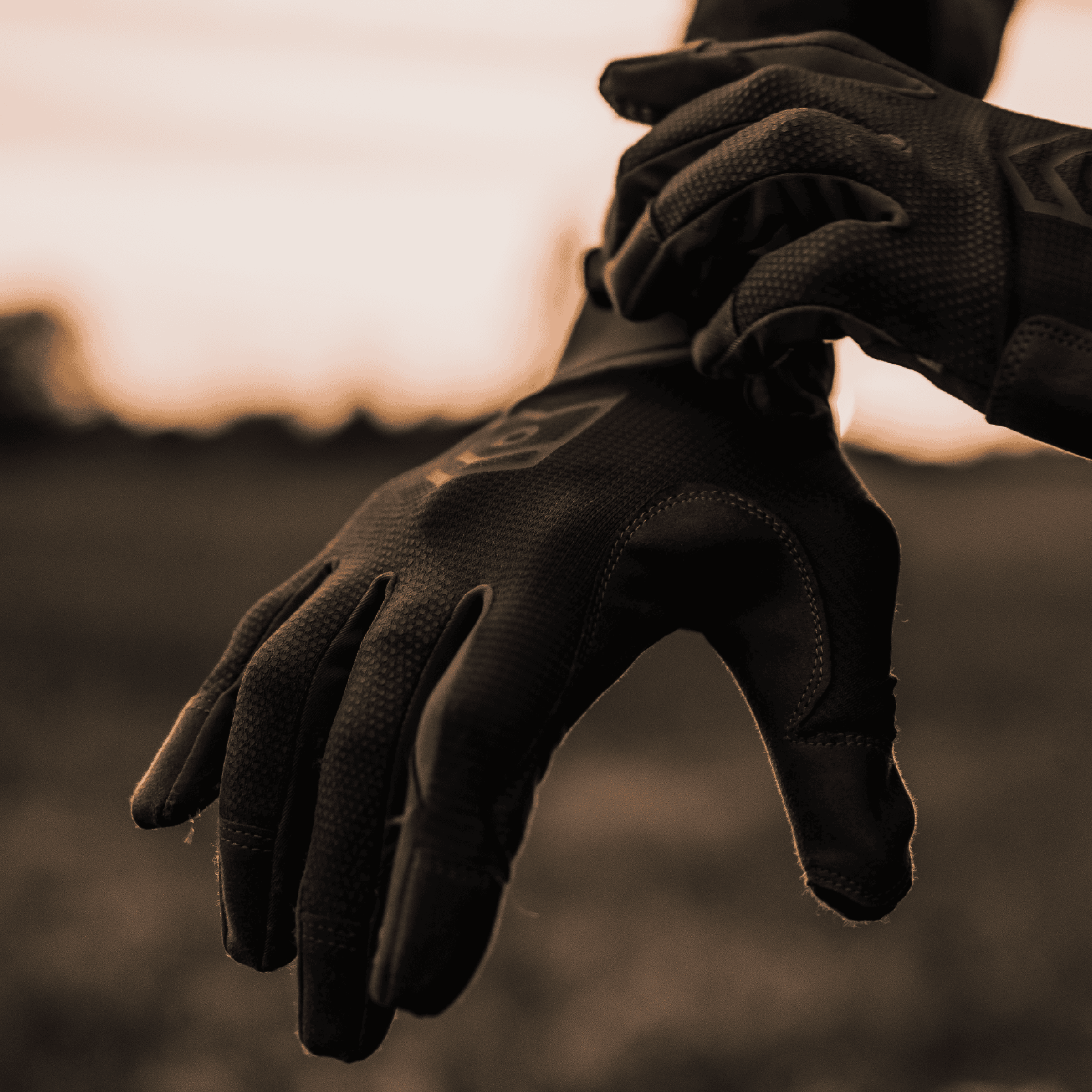 CE standard for tactical gloves